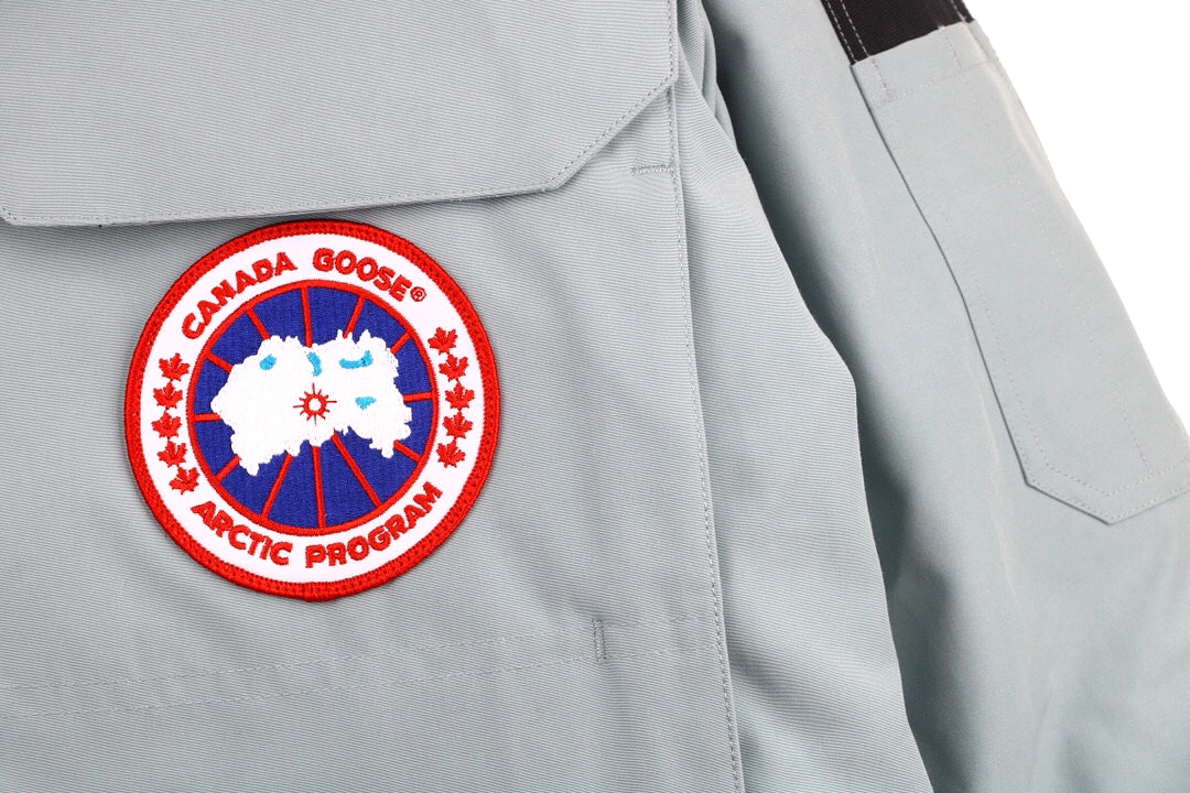 08 CANADA GOOSE Expedition Parka Light Royal Blue