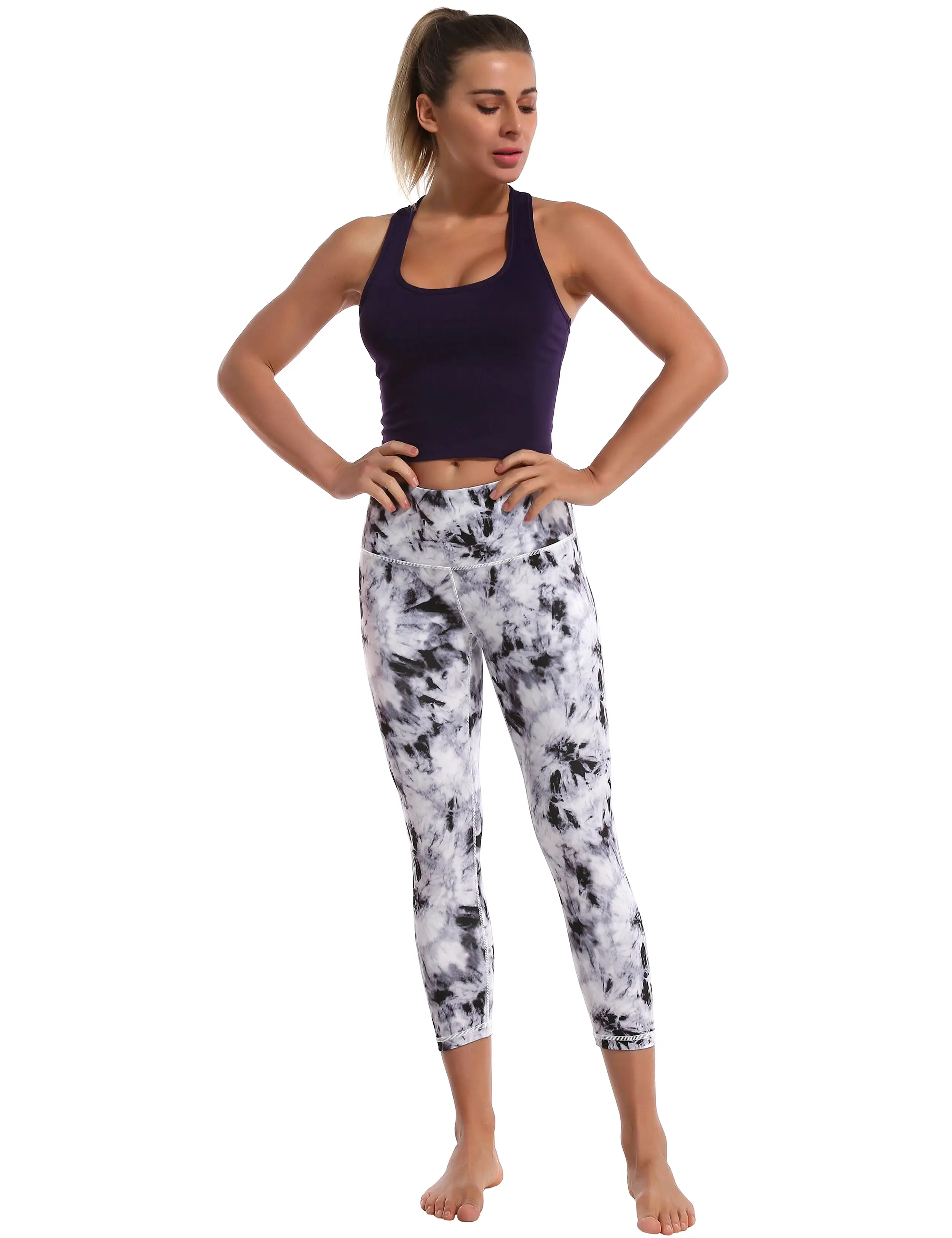 19 High Waist Printed Crop Tight Capris black dandelion_yogastudio