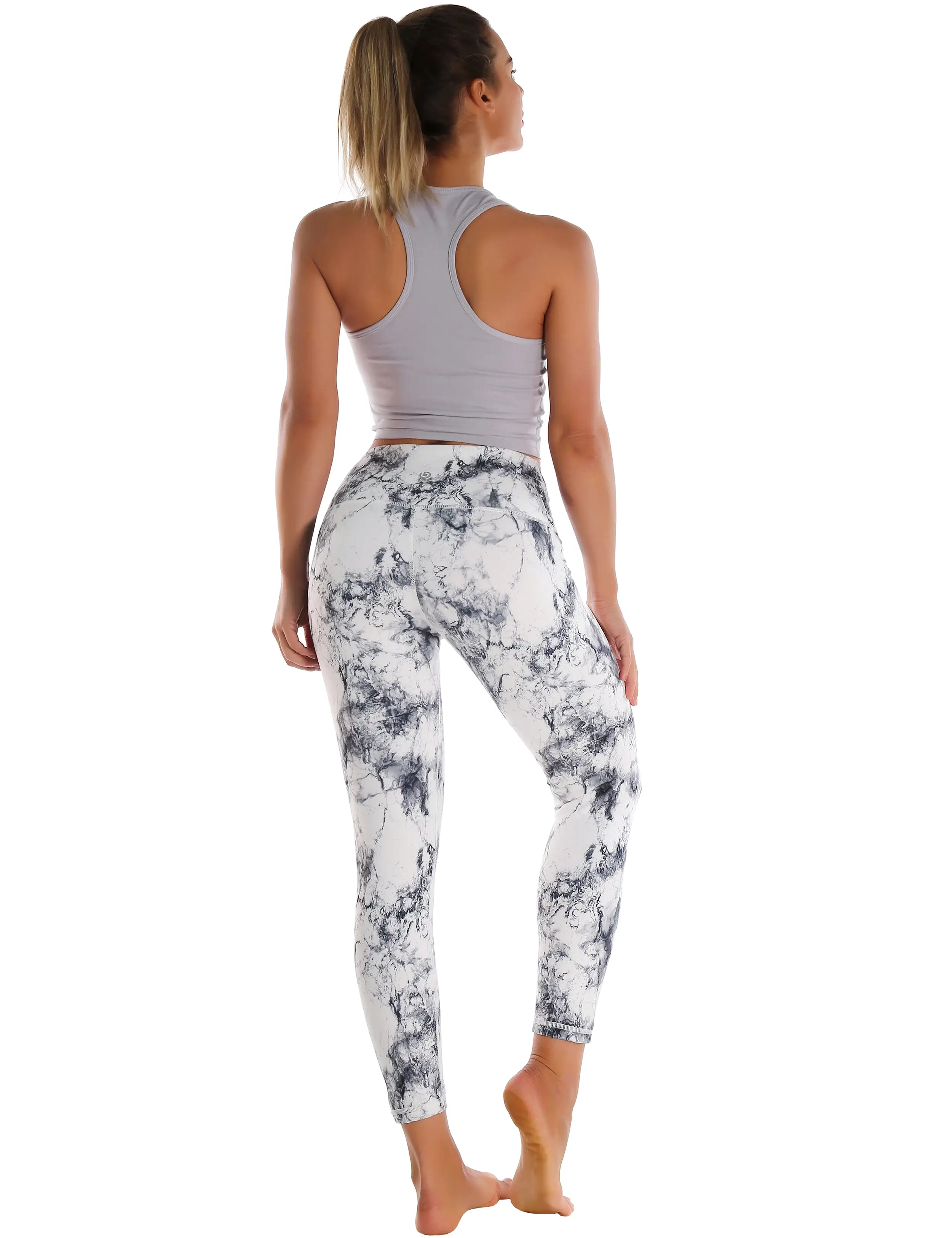 22 High Waist Crop Tight Capris arabescato_yogastudio