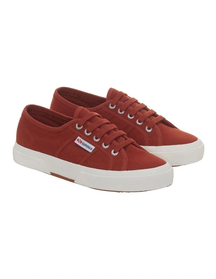 2750 Cotu Classic Sneakers in Brown