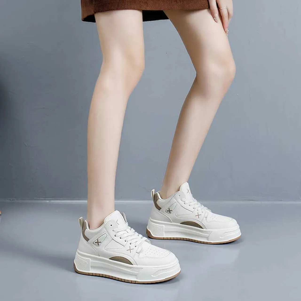 Beige khaki casual cross pattern shoe sneaker