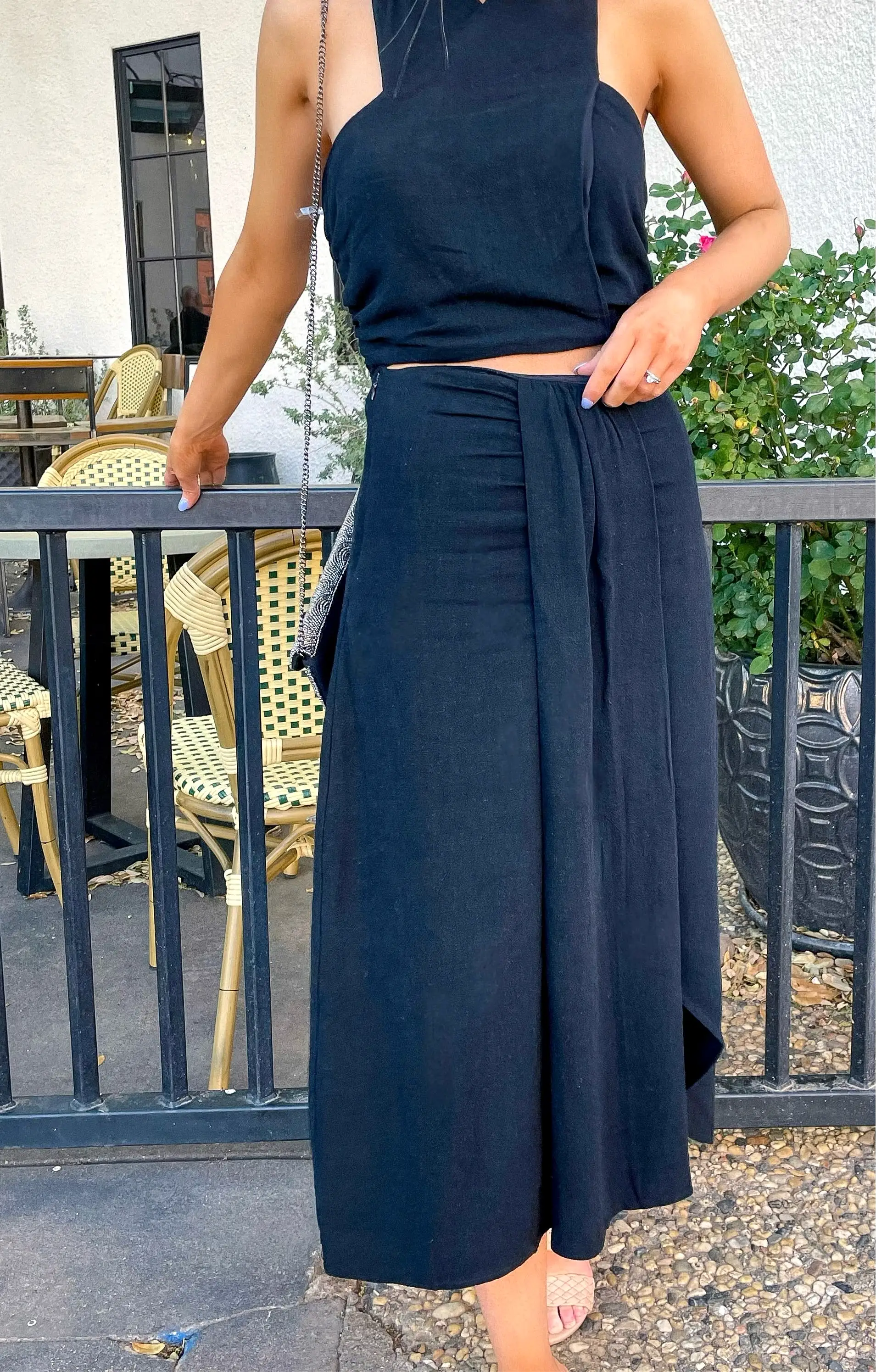 Front Slit Midi Skirt - Black