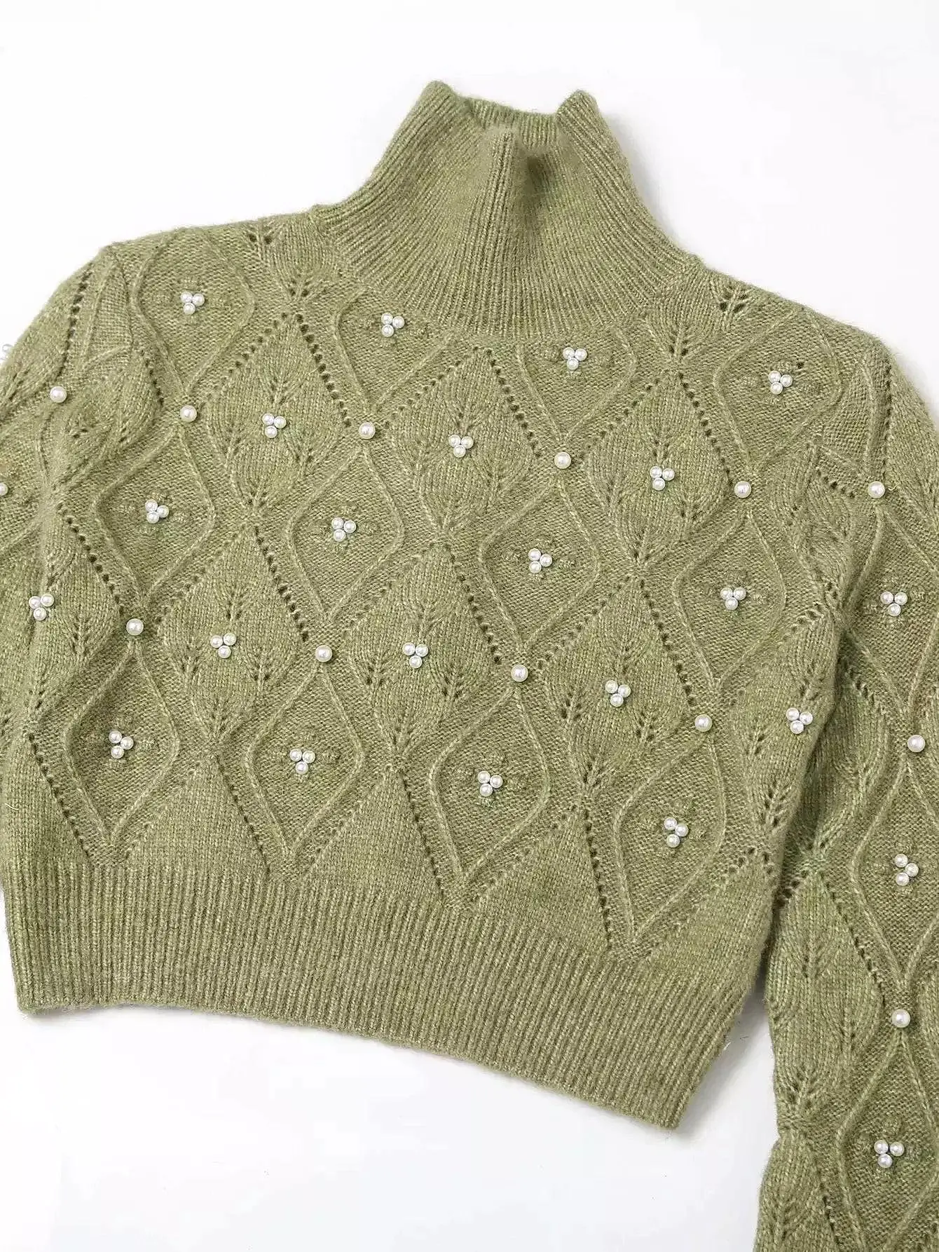 Green Turtleneck Short Sweater With Pearl Beads