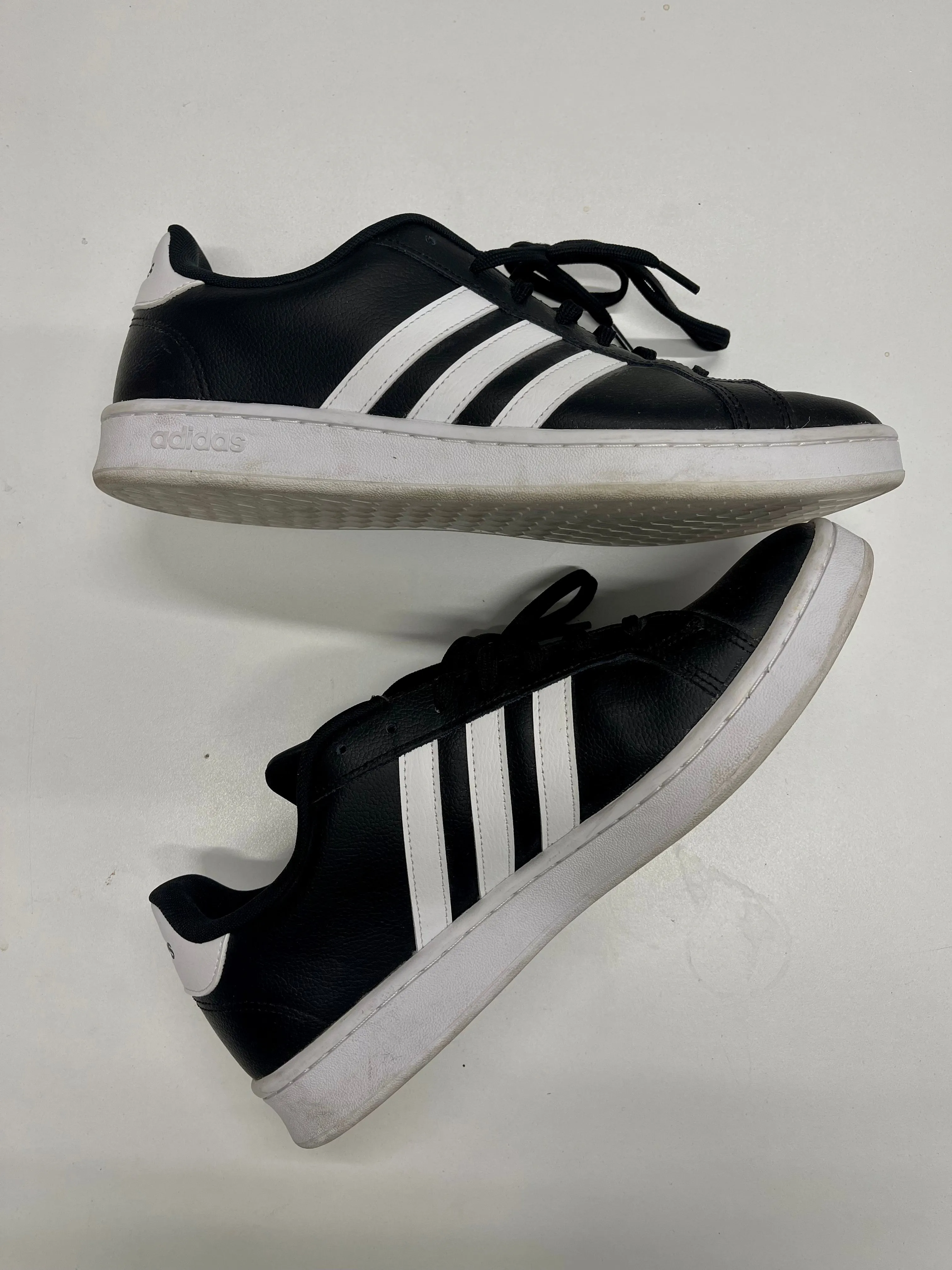 Men’s Adidas Sneaker, Size US 12