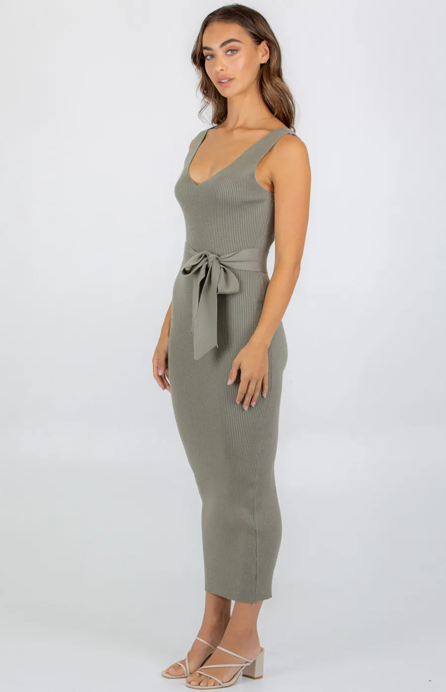 Ribbed Knit Midi Dress with Belt (SKN408)