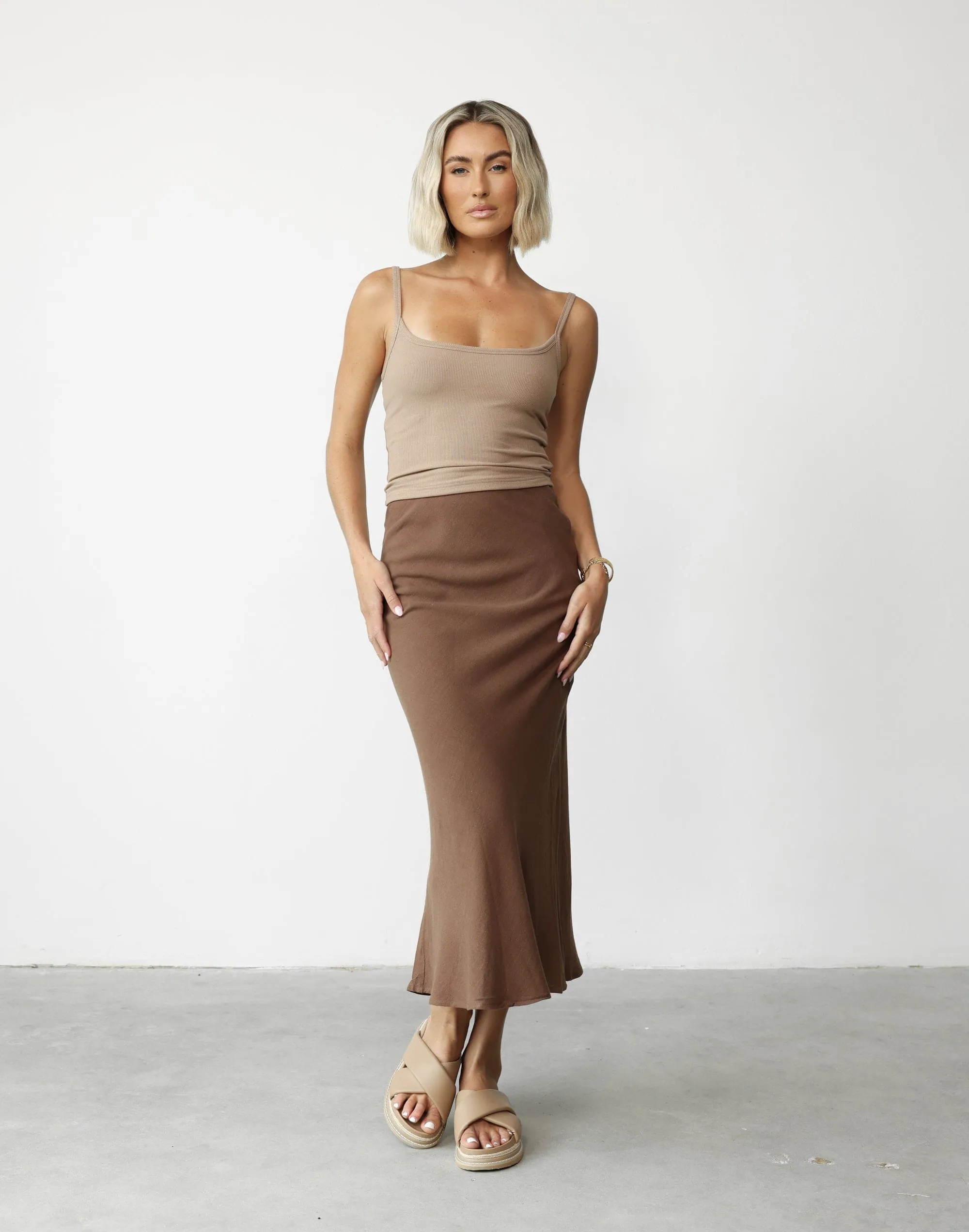 Rosemaria Midi Skirt (Oak)