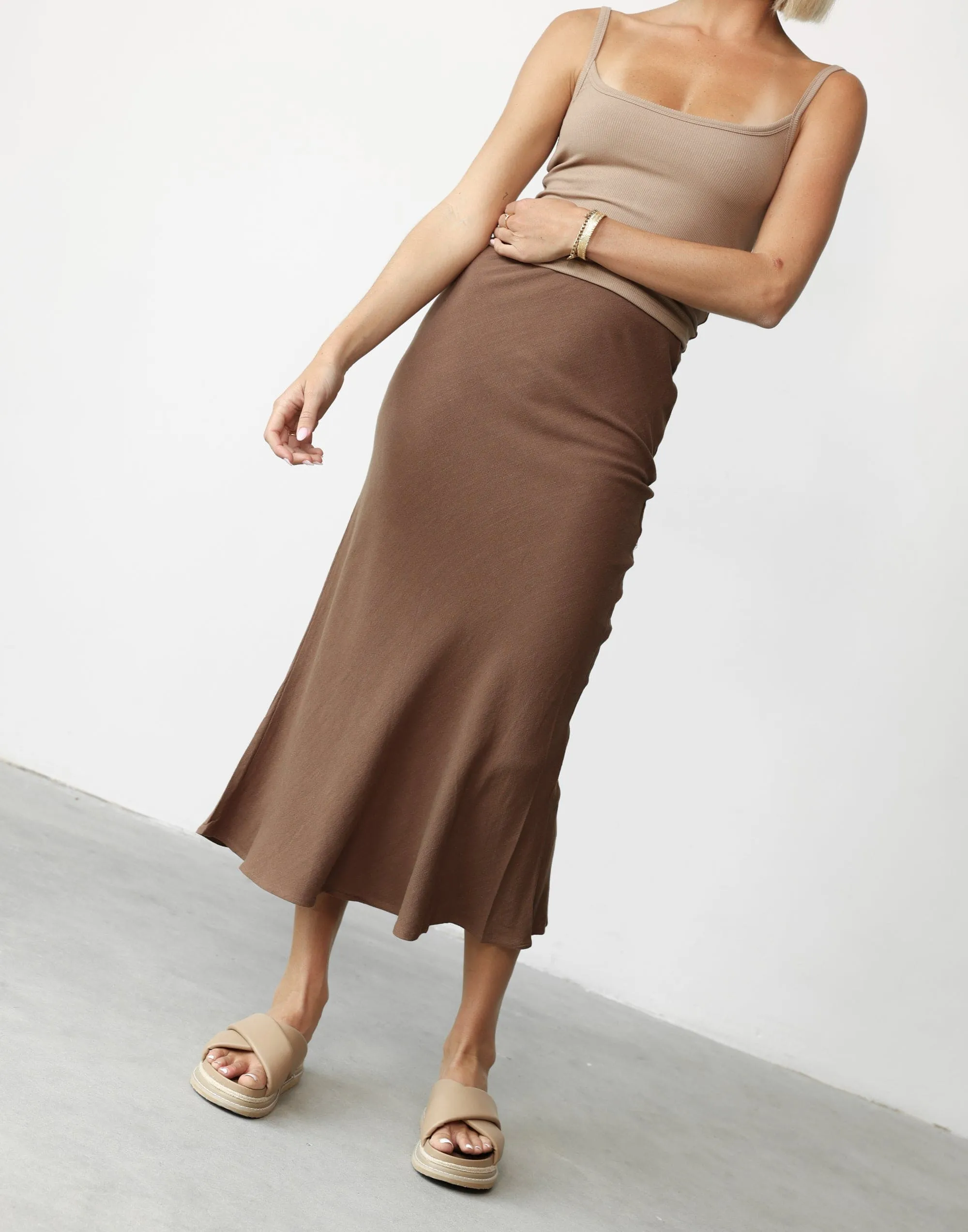 Rosemaria Midi Skirt (Oak)