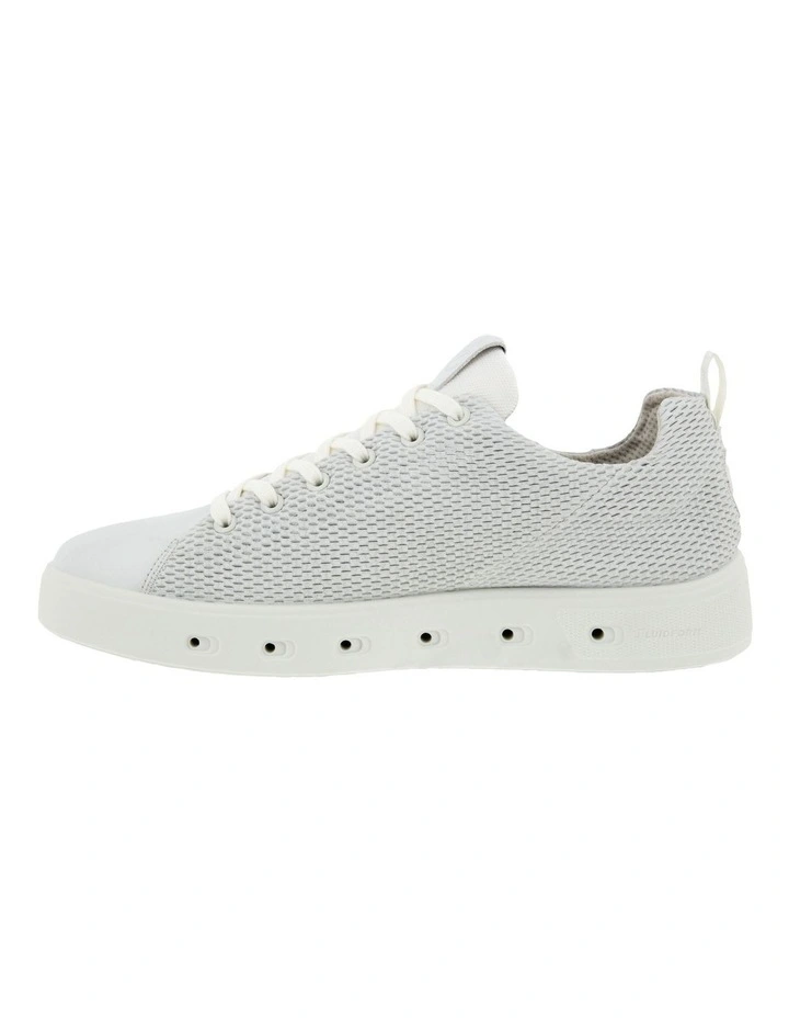 Street 720 Sneaker in White