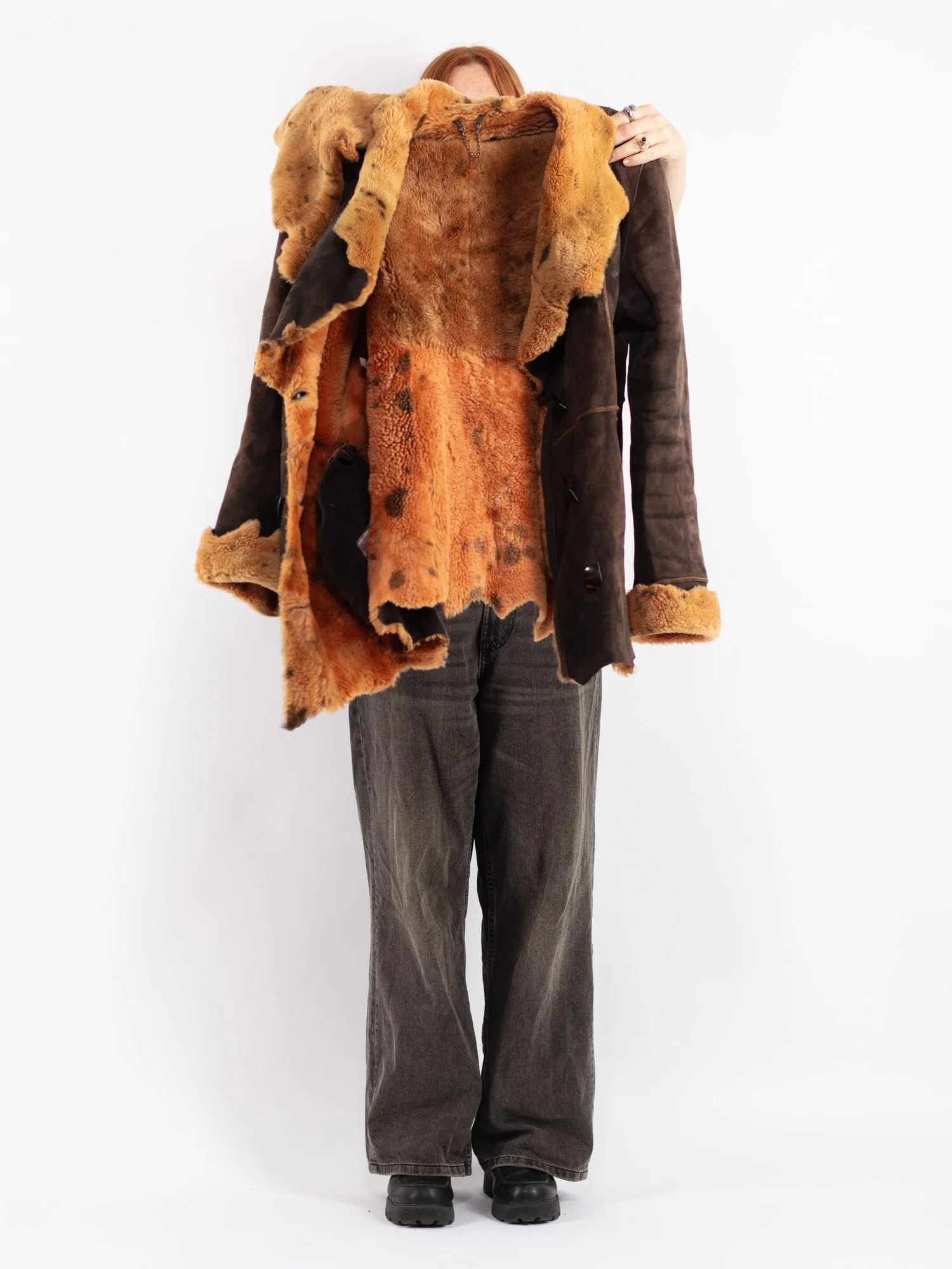 Vintage 90's Women Hooded Sheepskin Coat in Brown