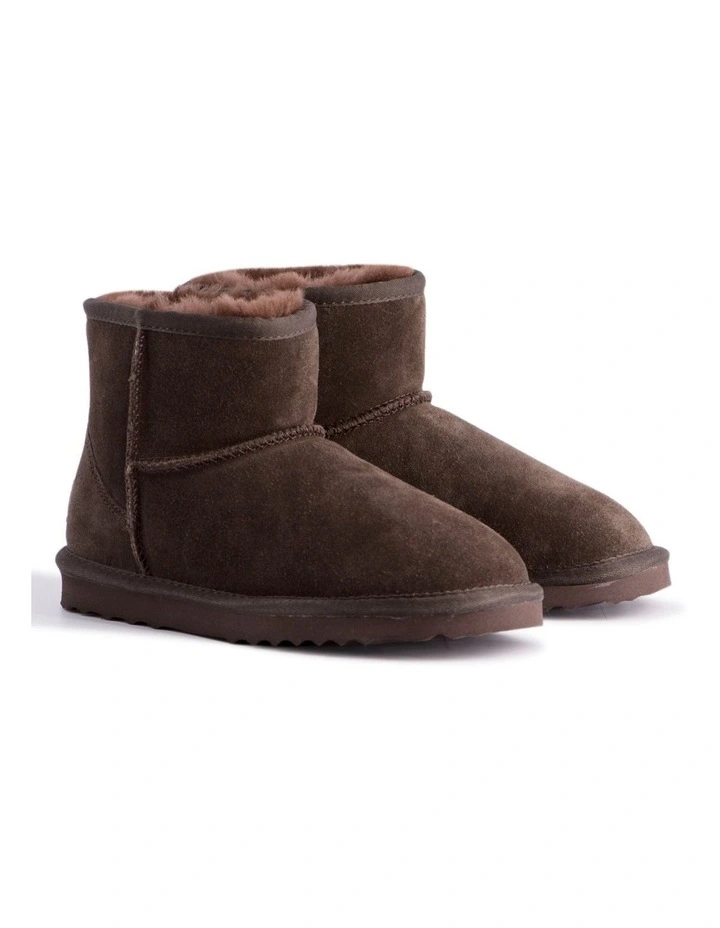 Women Short Sheepskin Ankle UGG Boot Chocolate