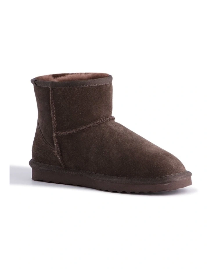 Women Short Sheepskin Ankle UGG Boot Chocolate