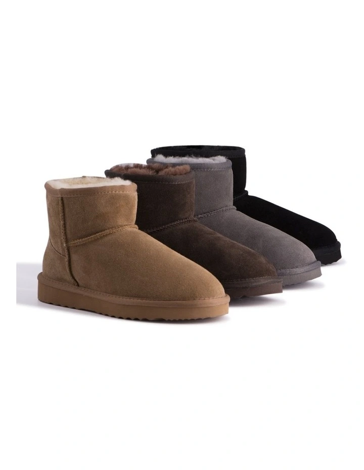 Women Short Sheepskin Ankle UGG Boot Chocolate