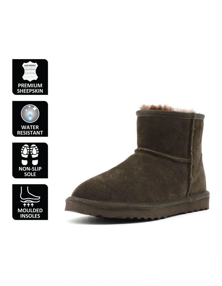 Women Short Sheepskin Ankle UGG Boot Chocolate