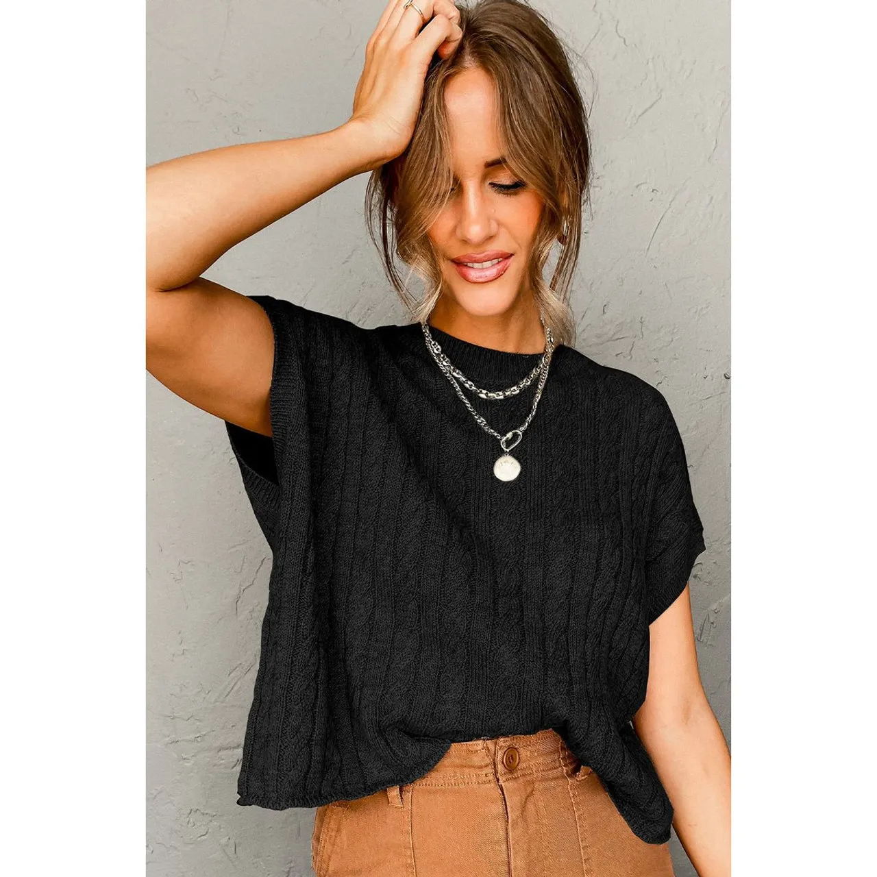 Women's Crew Neck Cable Knit Short Sleeve Sweater